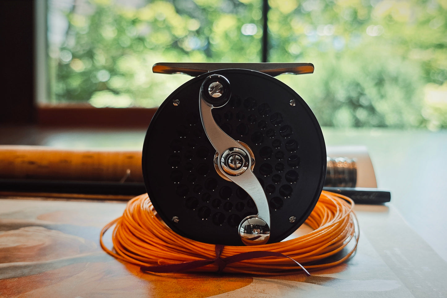 "Nikko" 2 3/4" Classic All-Black